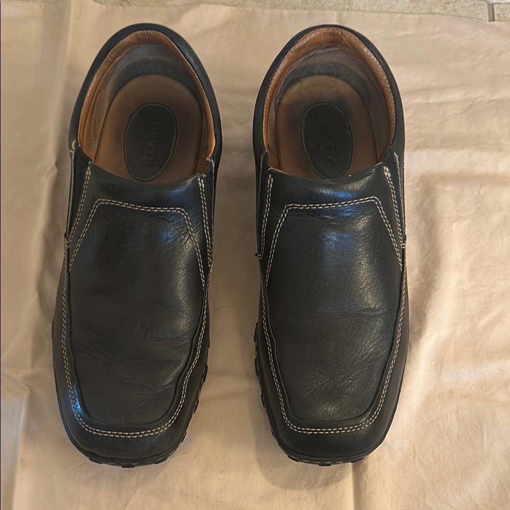 Born Black Leather Loafers Slip-On Moccasin